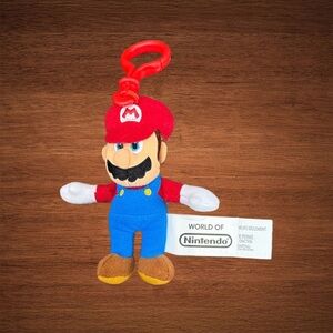 SUPER MÁRIO WORLD OF NINTENDO BACKPACK CLIP ON PLUSH HANGER KEY FIGURE